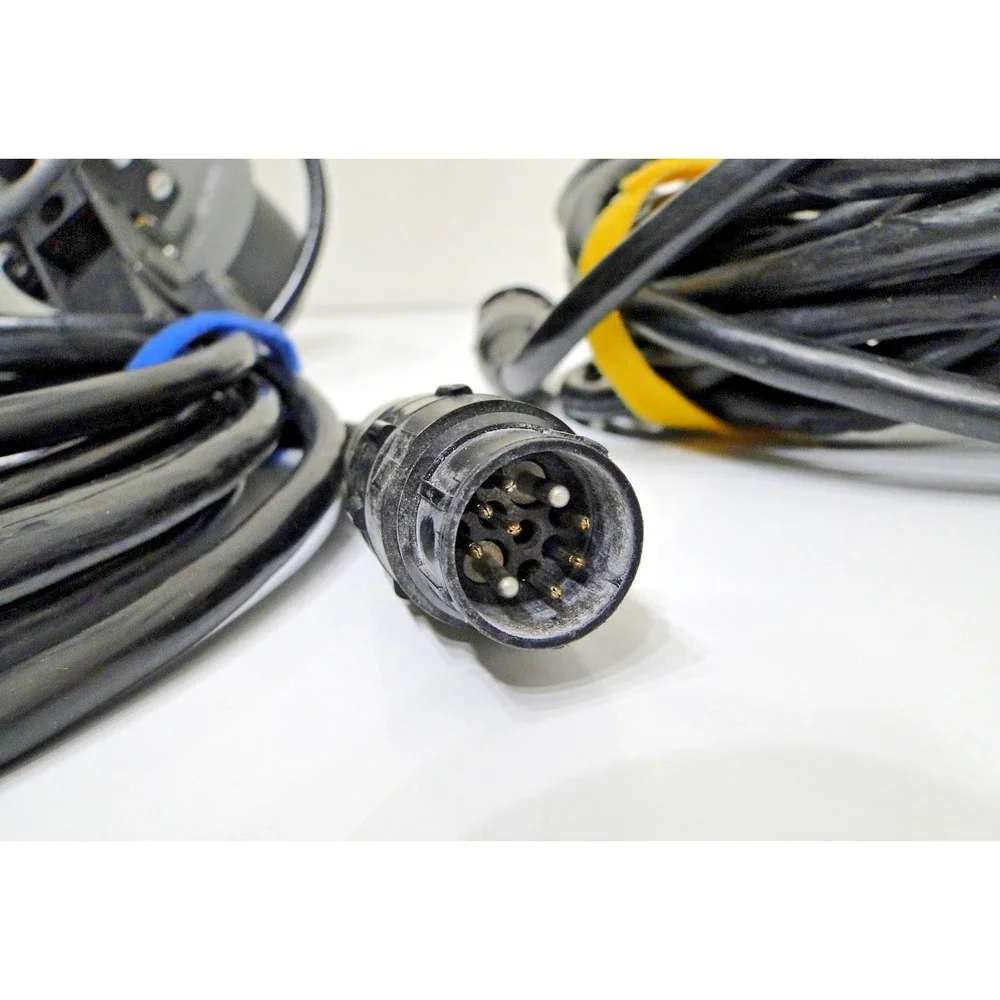 Dynalite 4040 Flash Head Strobe Strobe w/ Frosted Dome, Cover & 15ft Cable - Pro
